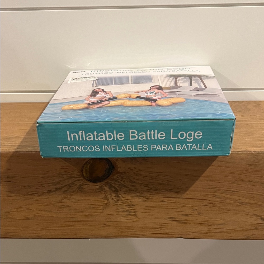 MoKo Inflatable Battle Log Floats with Wood Grain - Picture 3 of 11